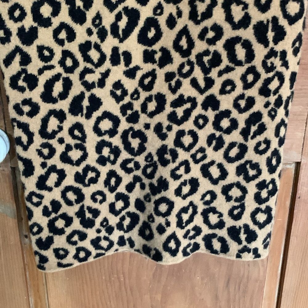 Veronica Beard Bethel leopard print wool pencil skirt - Picture 4 of 9